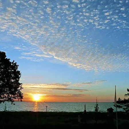 Str-101-strandallee-124-seeblick * Scharbeutz